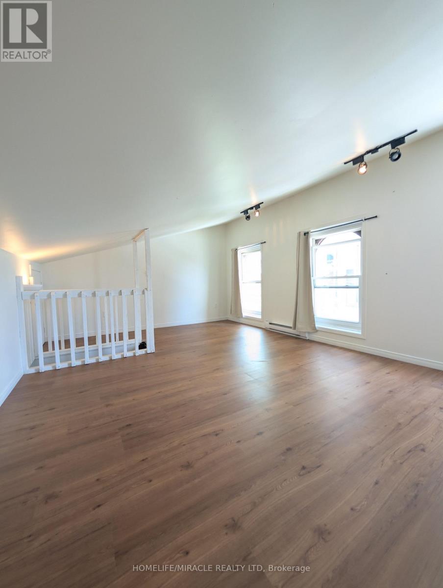 359a Brant Street, Burlington, Ontario L7R 2E7 - Photo 11 - W13442292