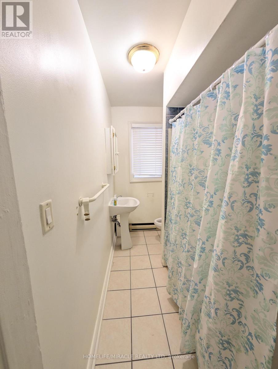 359a Brant Street, Burlington, Ontario L7R 2E7 - Photo 9 - W13442292