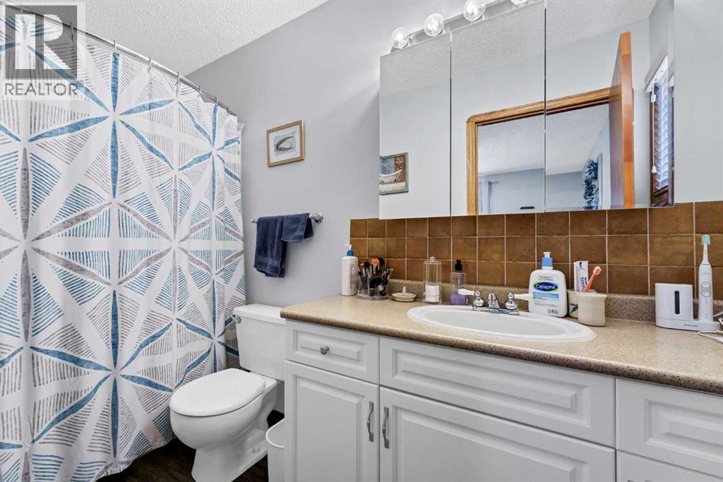 2 Hunter Court Ne, Medicine Hat, Alberta  T1C 1W5 - Photo 20 - A2320922