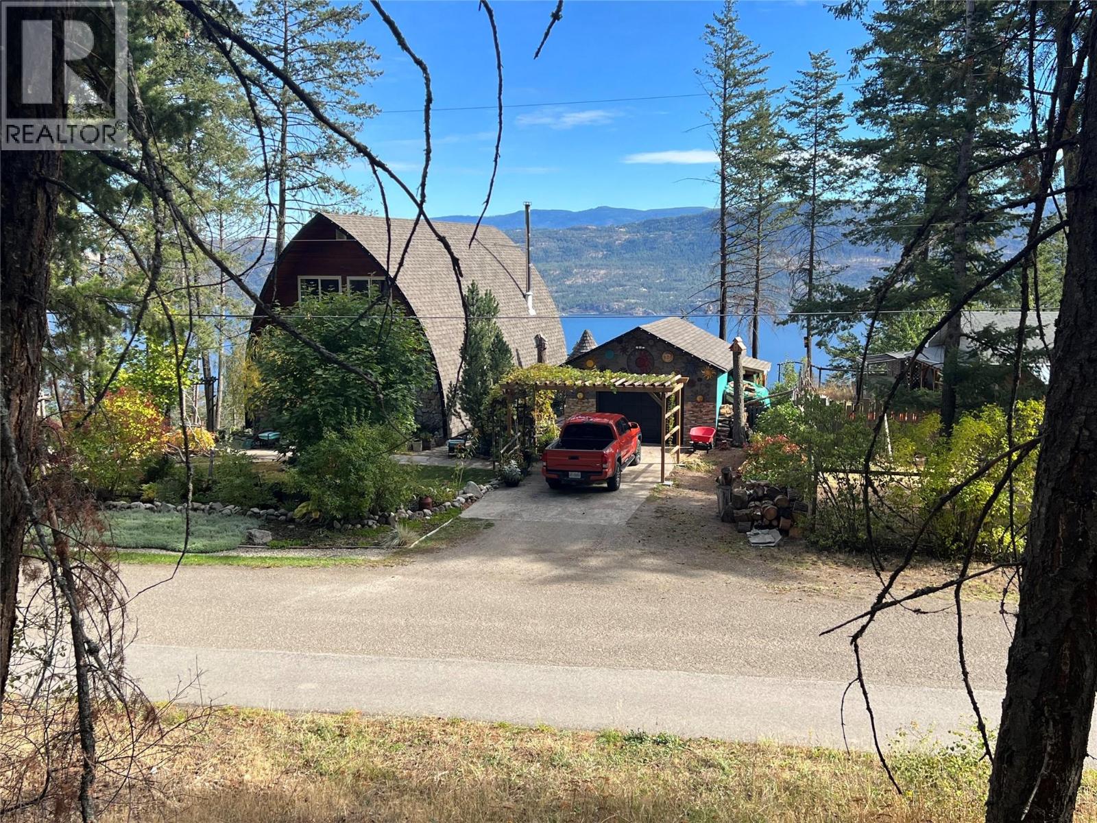 9308 Winchester Road, Vernon, British Columbia