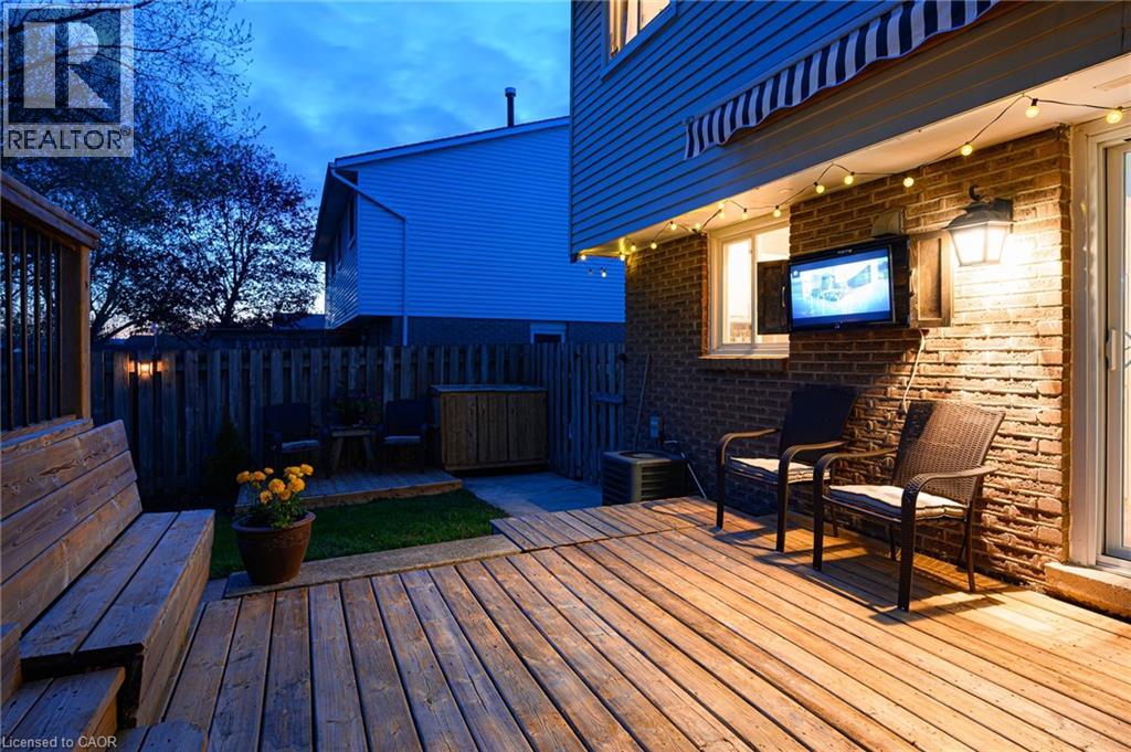 105 Maple Avenue, Stratford, Ontario  N5A 7G8 - Photo 24 - 40828931