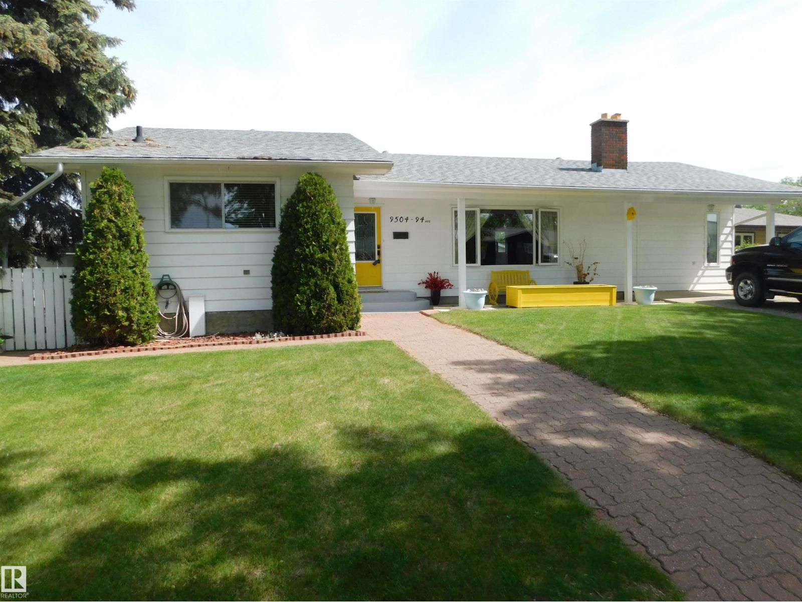 9504 94 AV, Fort Saskatchewan, Alberta