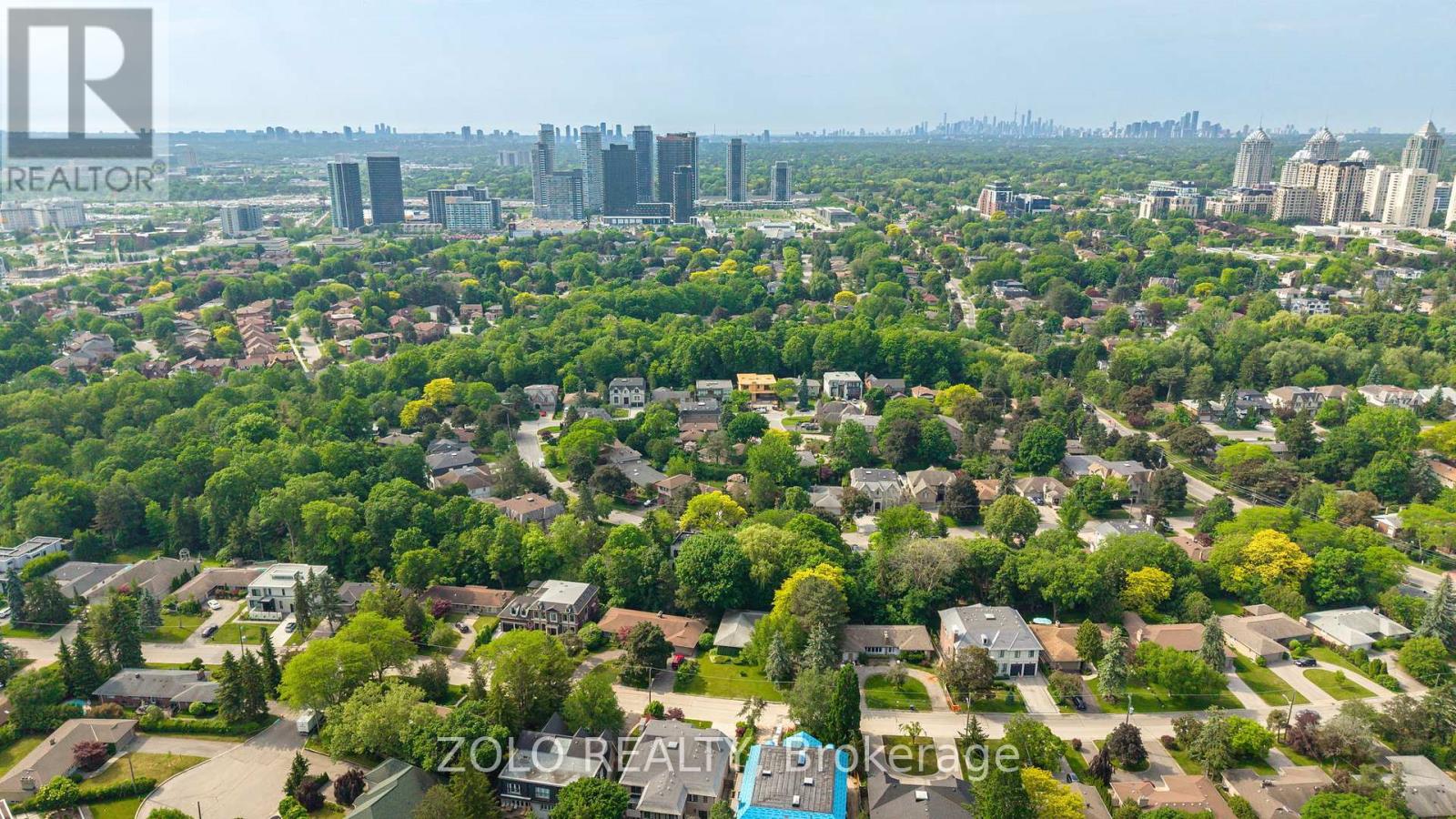 17 Hi Mount Drive, Toronto, Ontario  M2K 1X3 - Photo 47 - C13440304