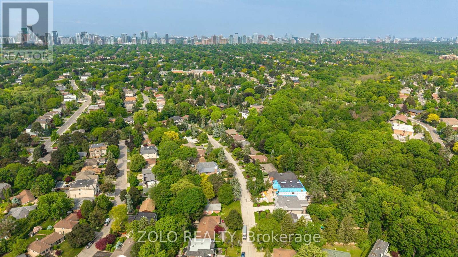 17 Hi Mount Drive, Toronto, Ontario  M2K 1X3 - Photo 49 - C13440304