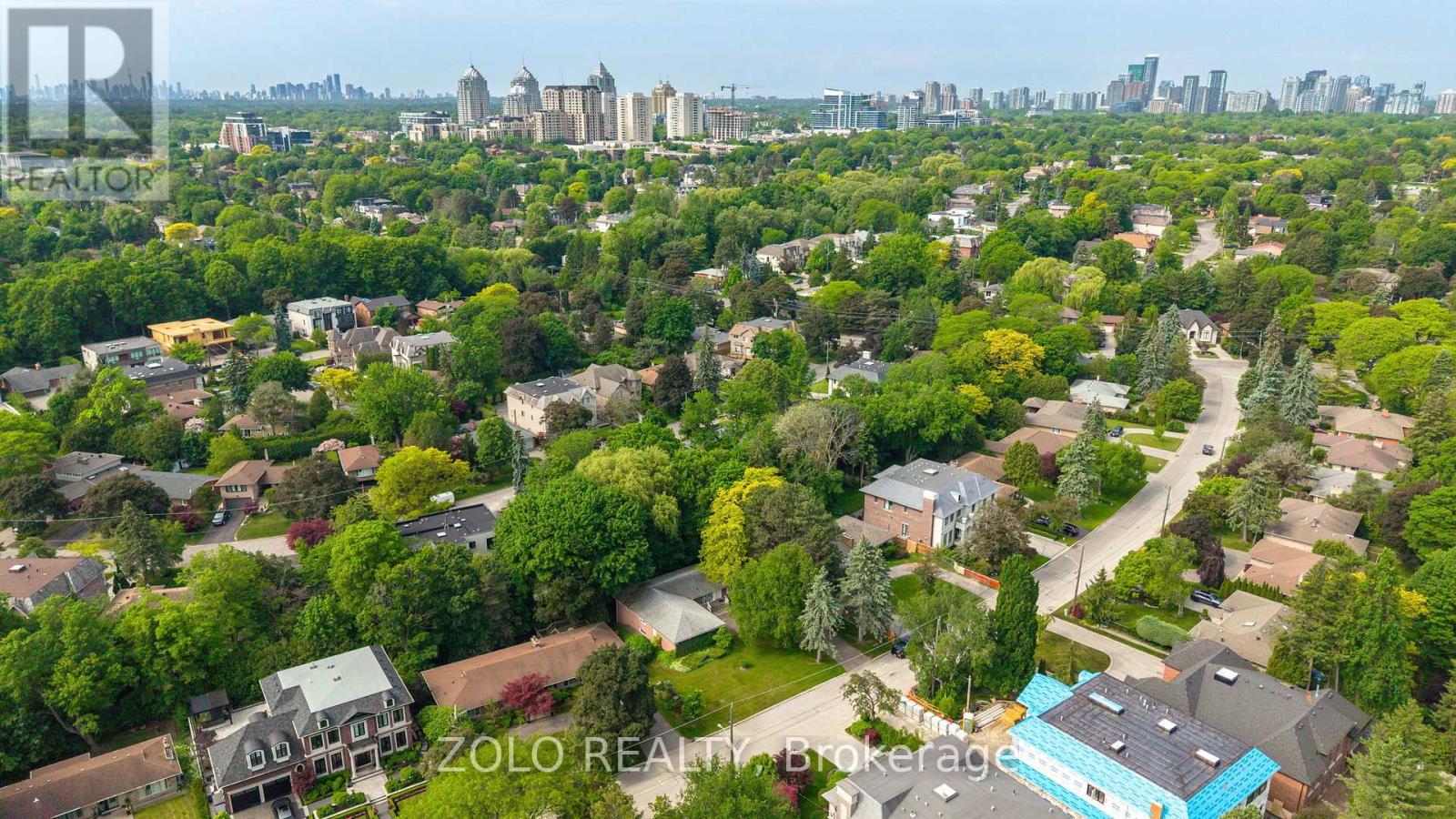 17 Hi Mount Drive, Toronto, Ontario  M2K 1X3 - Photo 44 - C13440304