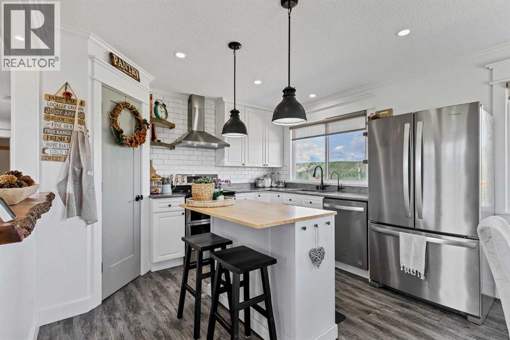64064 610 Avenue W, Rural Foothills County, Alberta  T1V 1N2 - Photo 26 - A2320490