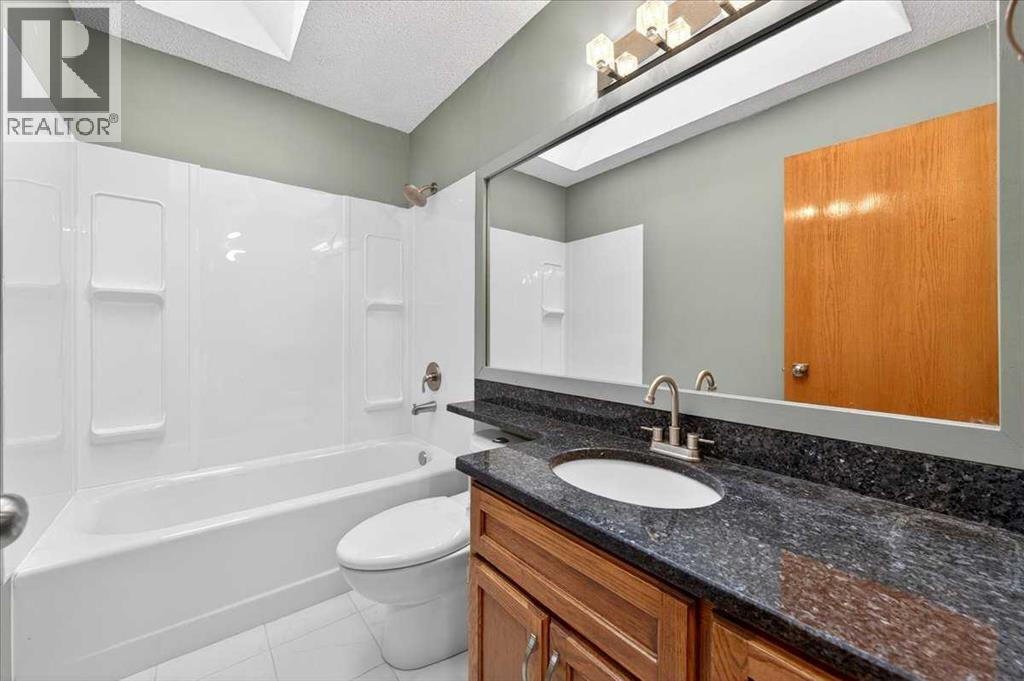 86 Douglas Woods Close Se, Calgary, Alberta  T2Z 1Z5 - Photo 25 - A2320819