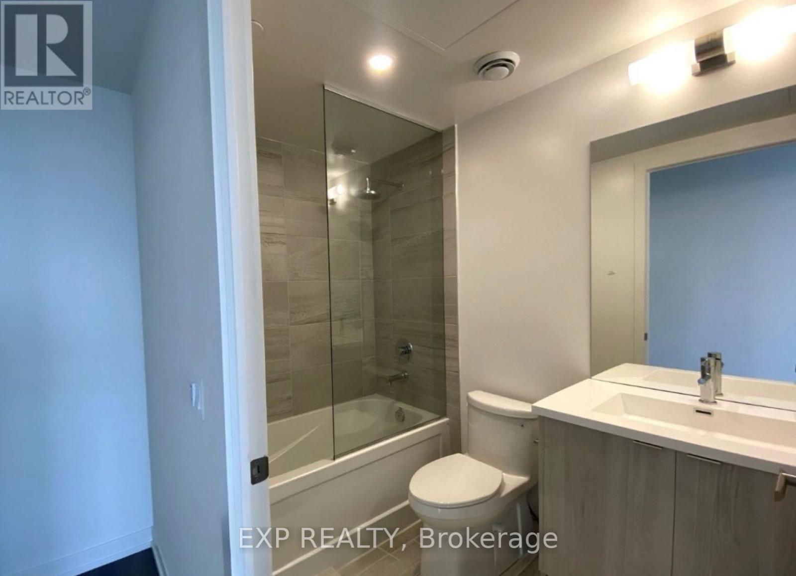 6706 - 138 Downes Street, Toronto, Ontario  M5E 0E4 - Photo 5 - C13442318