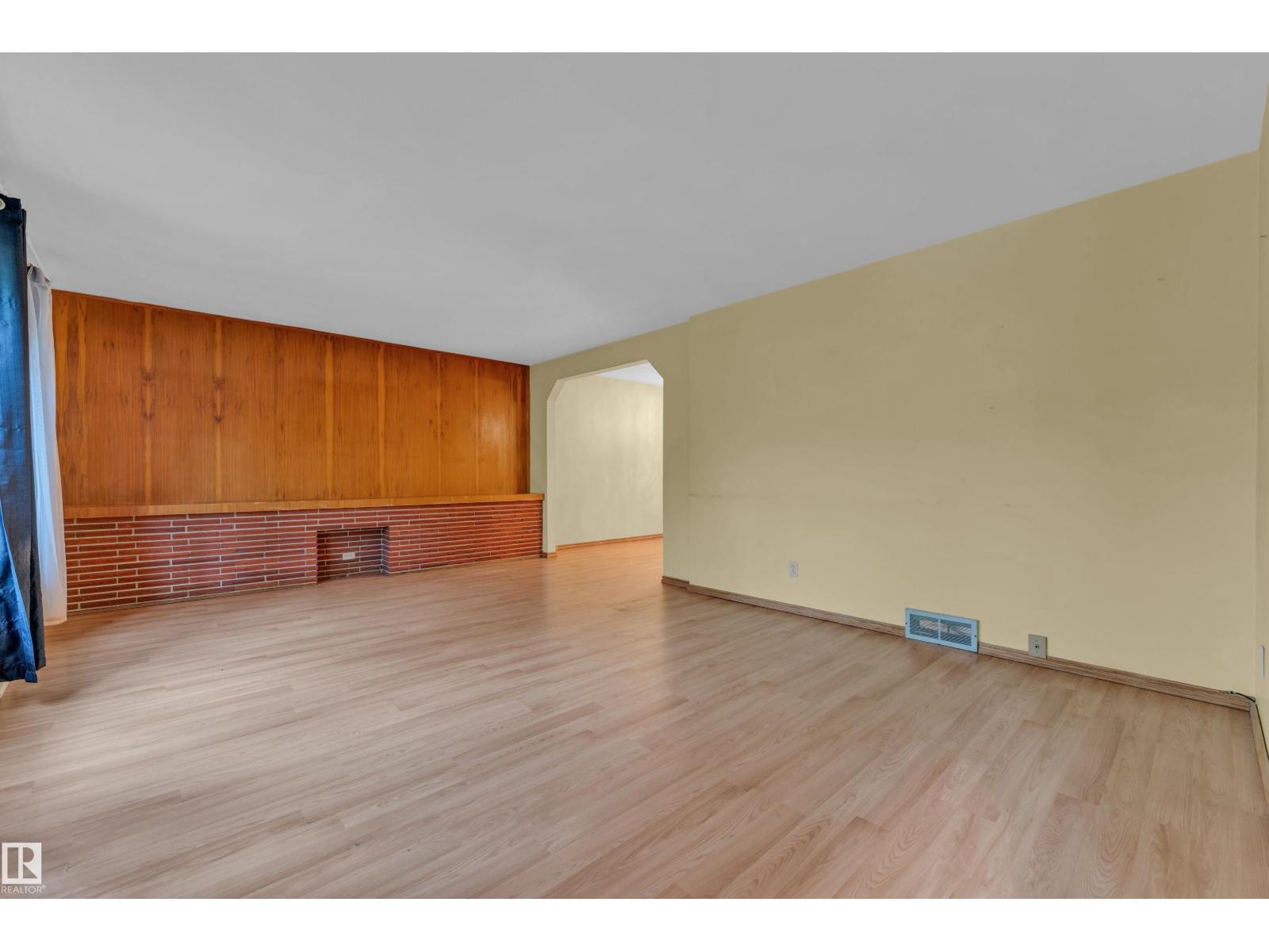 10819 54 Av Nw, Edmonton, Alberta  T6H 0T8 - Photo 4 - E4491909