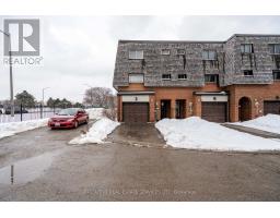 25 BRIAR PATH, Brampton, Ontario