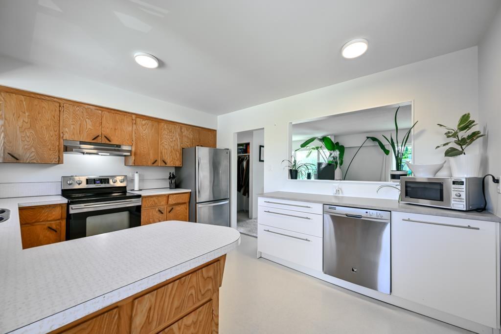 13095 103a Avenue, Surrey, British Columbia  V3T 1S4 - Photo 11 - R3134145