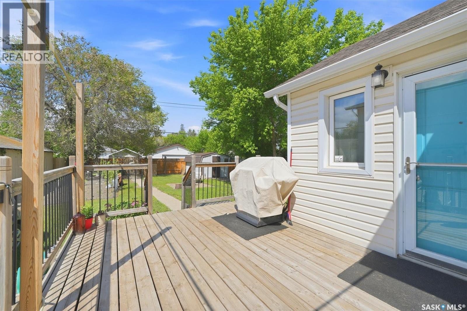 811 O Avenue S, Saskatoon, Saskatchewan  S7M 2S6 - Photo 30 - SK038056