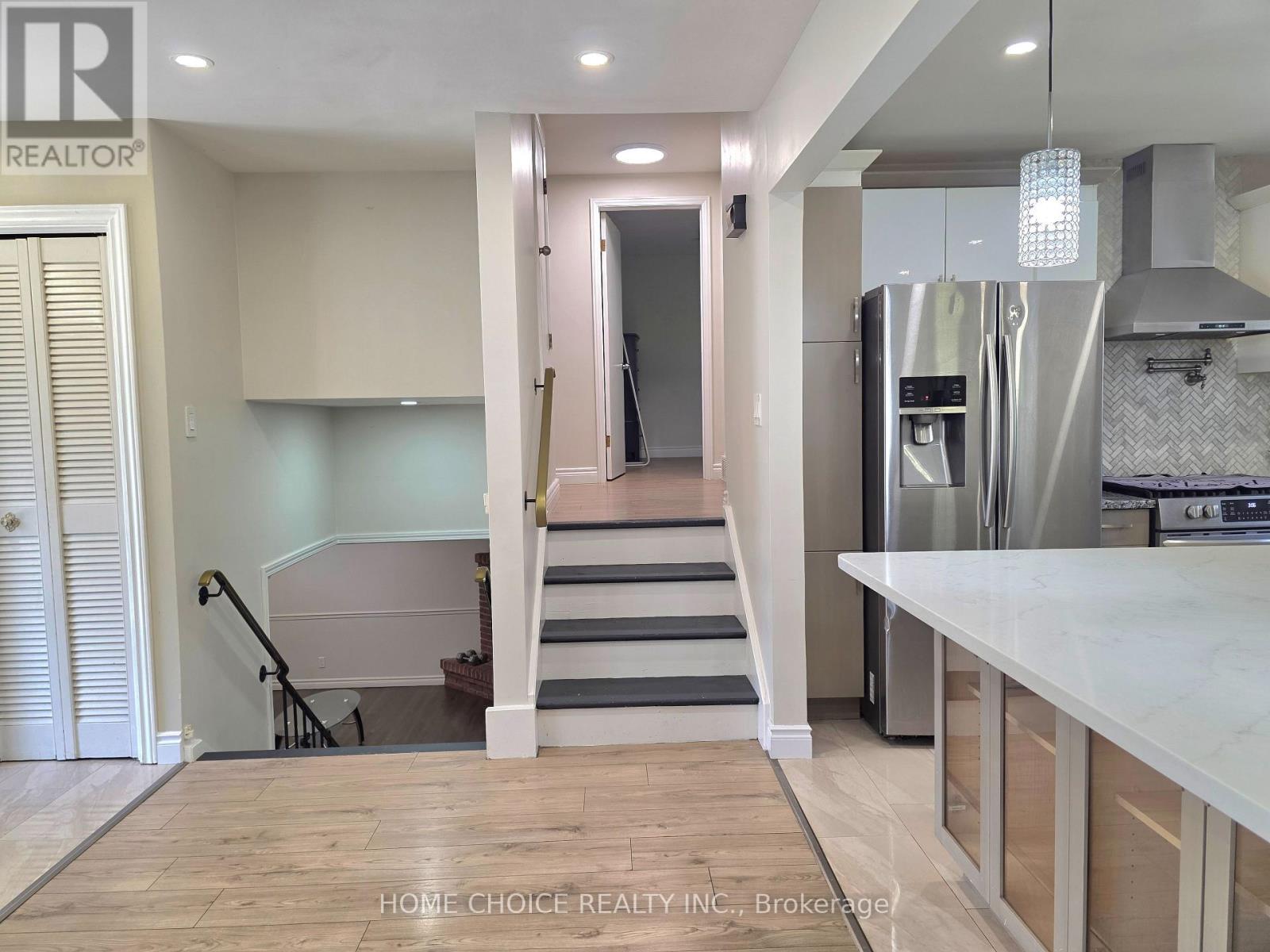 130 Champlain Crescent, Kitchener, Ontario  N2B 2Y6 - Photo 22 - X13442336