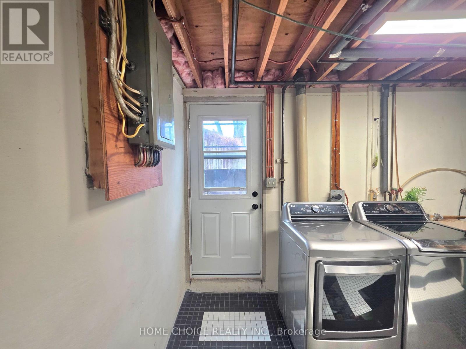 130 Champlain Crescent, Kitchener, Ontario  N2B 2Y6 - Photo 32 - X13442336