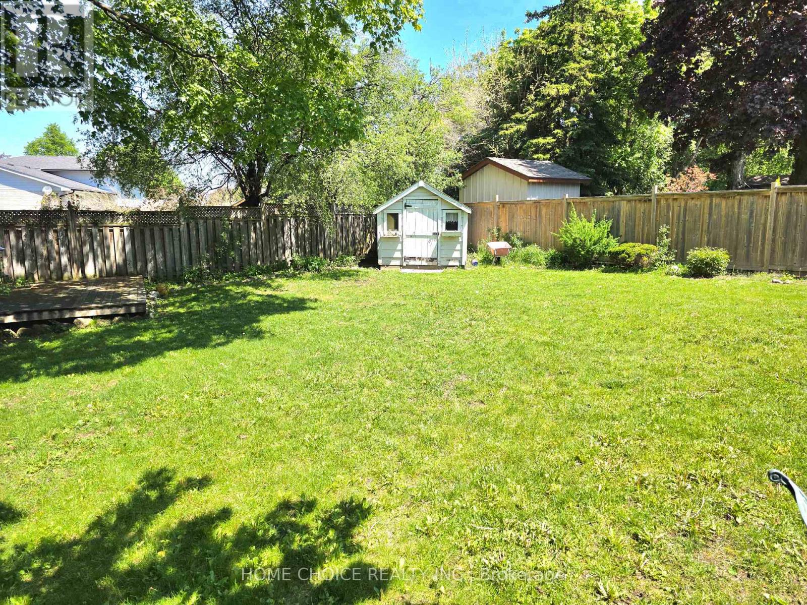 130 Champlain Crescent, Kitchener, Ontario  N2B 2Y6 - Photo 38 - X13442336