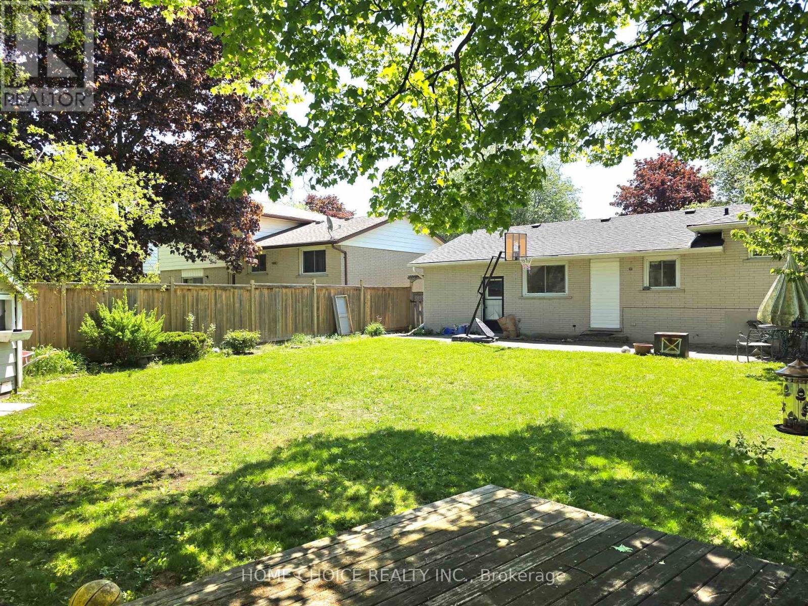 130 Champlain Crescent, Kitchener, Ontario  N2B 2Y6 - Photo 41 - X13442336