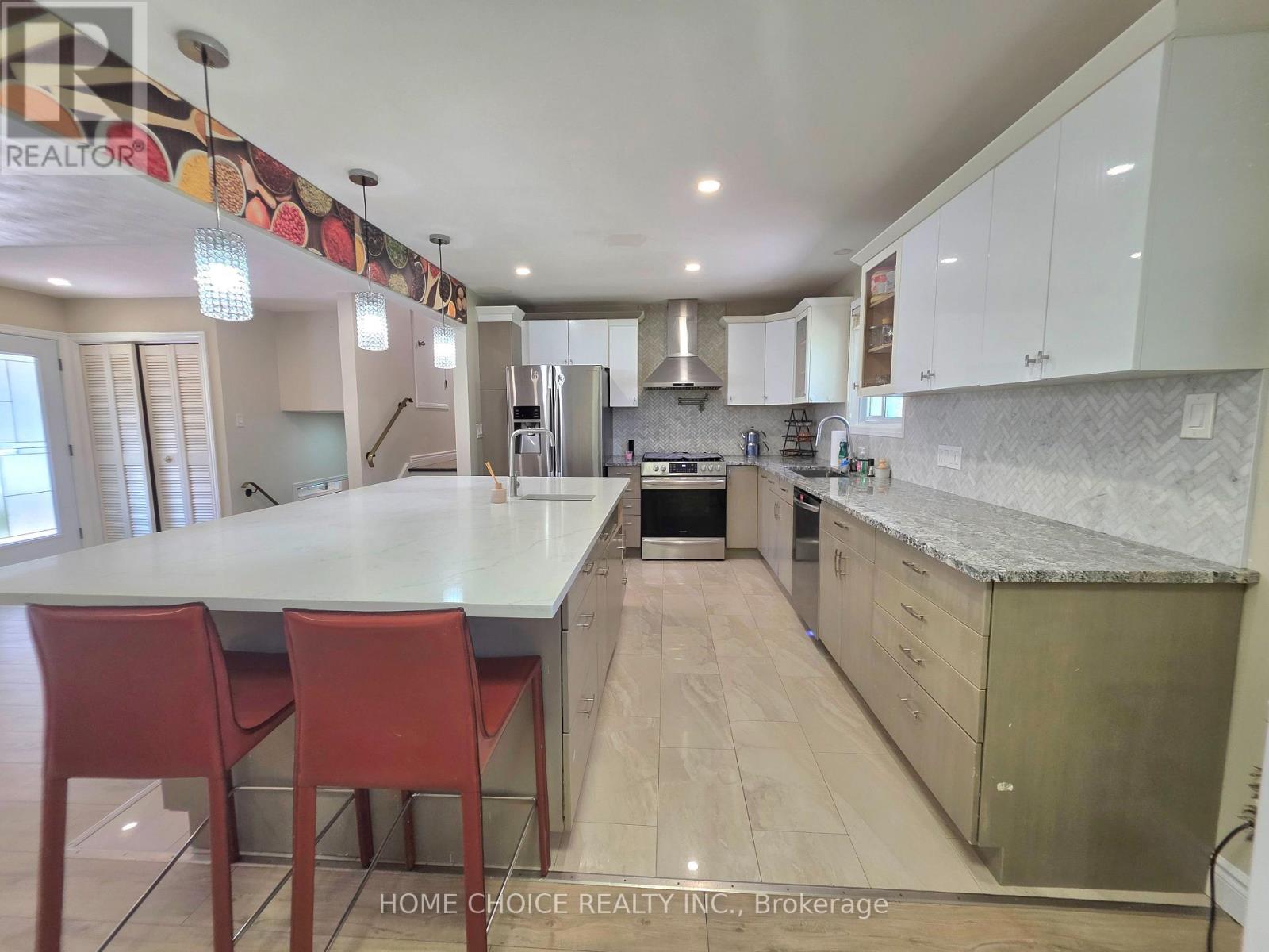 130 Champlain Crescent, Kitchener, Ontario  N2B 2Y6 - Photo 8 - X13442336