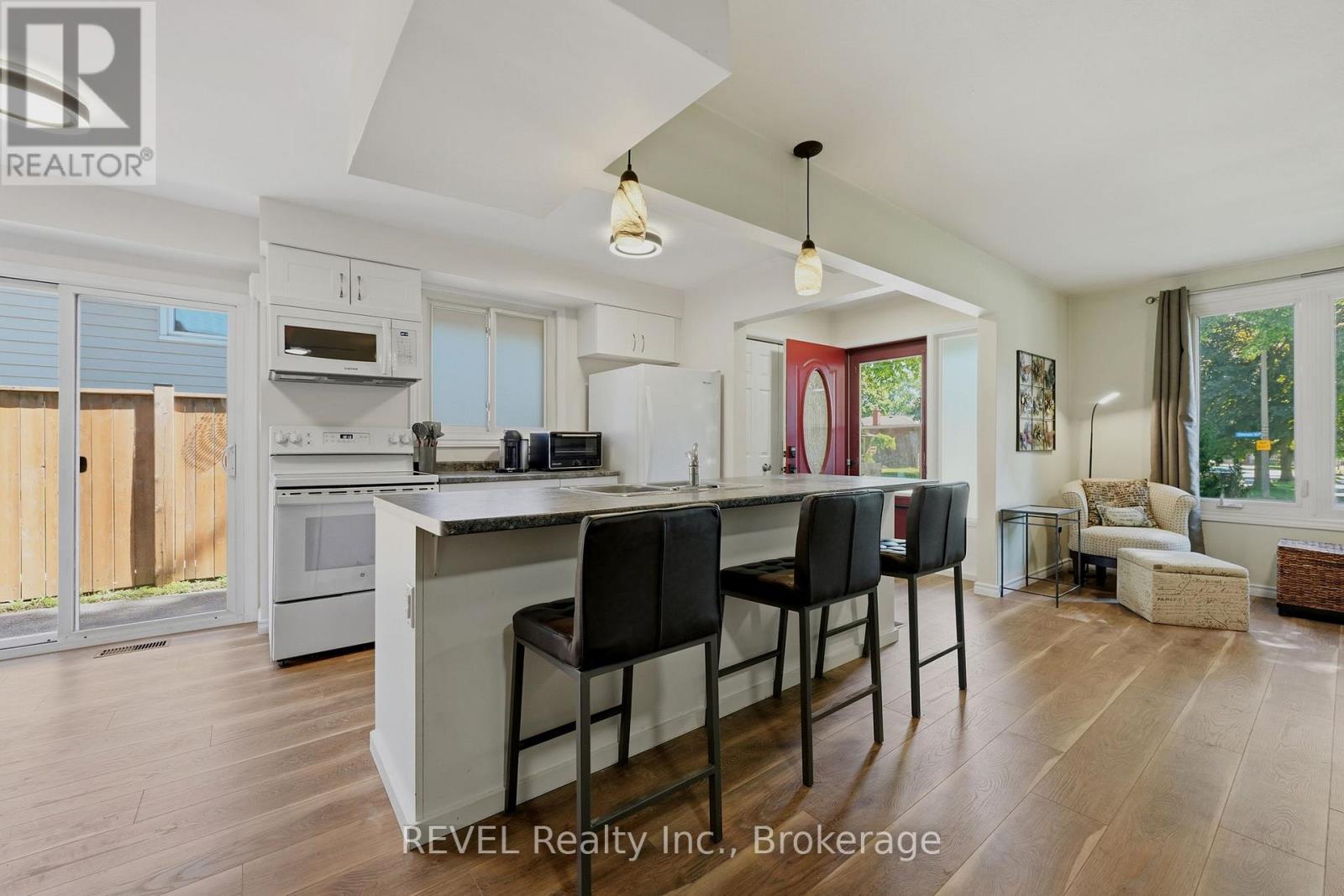 3727 Orlando Drive, Niagara Falls, Ontario  L2J 4B5 - Photo 11 - X13442364