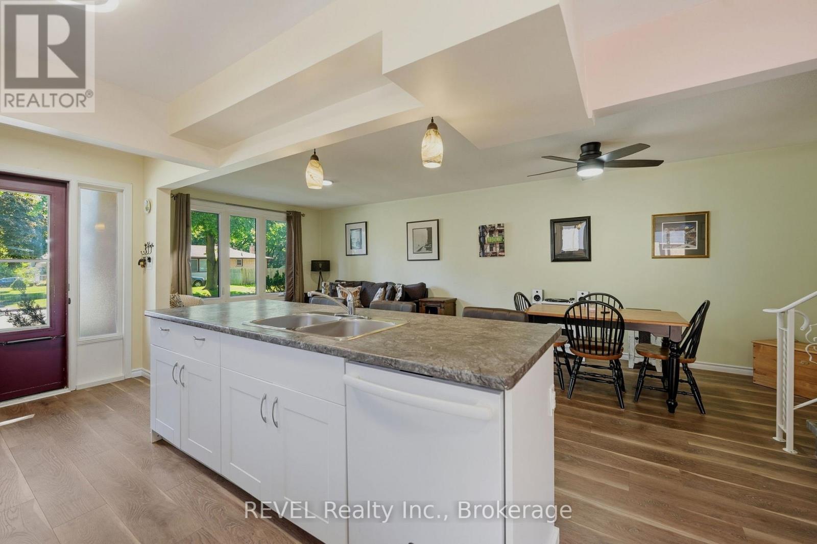 3727 Orlando Drive, Niagara Falls, Ontario  L2J 4B5 - Photo 15 - X13442364