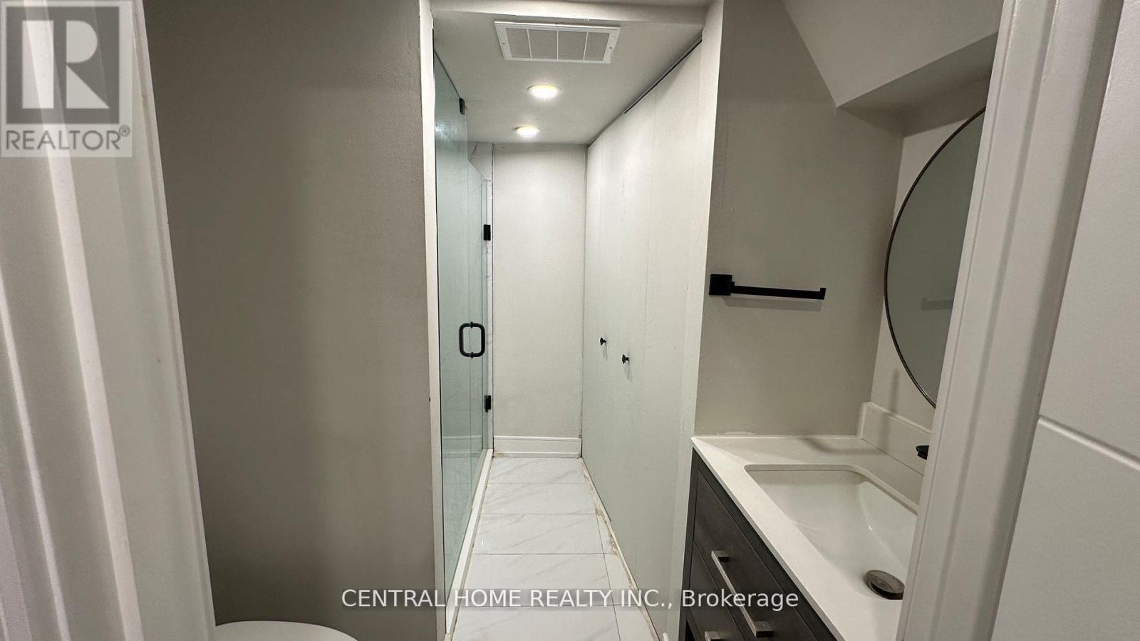 Lower Level - 139 Maurice Court, Newmarket, Ontario  L3Y 2W1 - Photo 6 - N13442348
