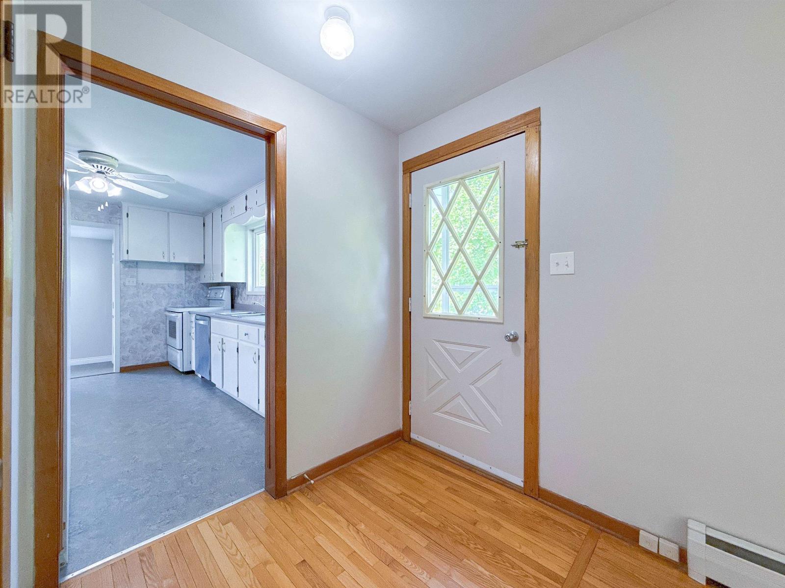 18 Laurie Drive, Charlottetown, Prince Edward Island  C1A 5M8 - Photo 11 - 202614335