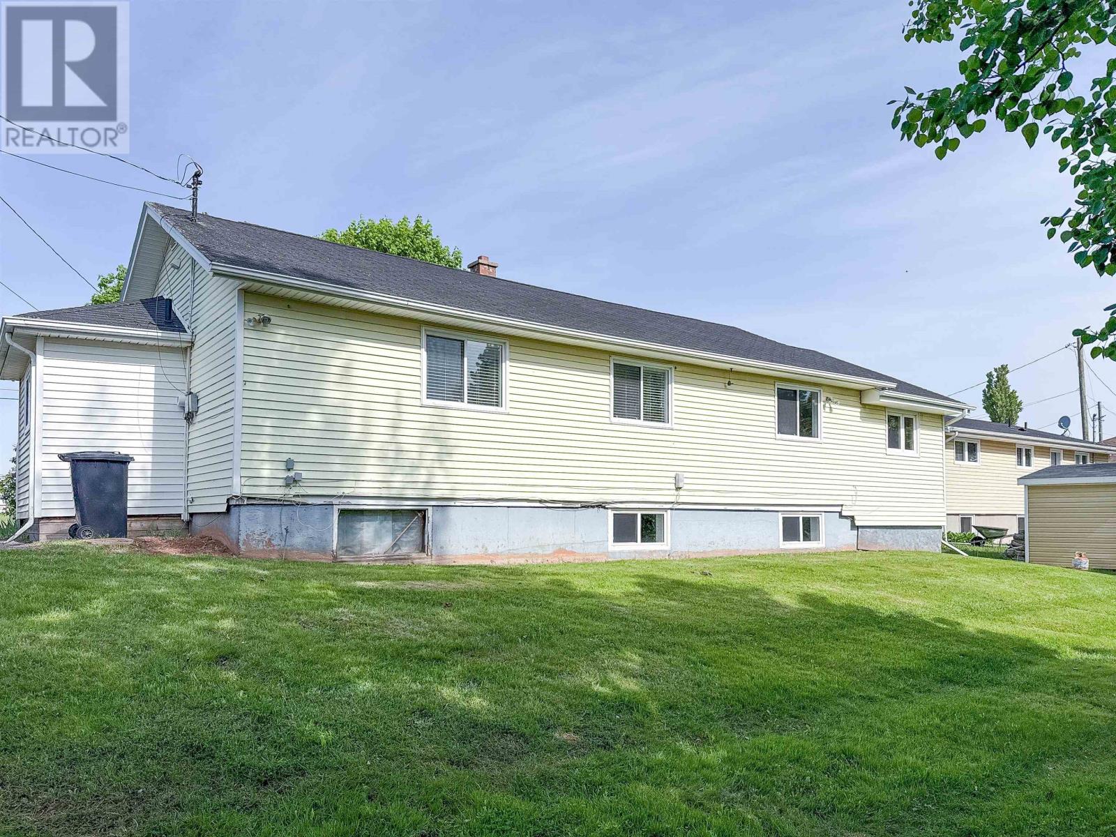 18 Laurie Drive, Charlottetown, Prince Edward Island  C1A 5M8 - Photo 25 - 202614335