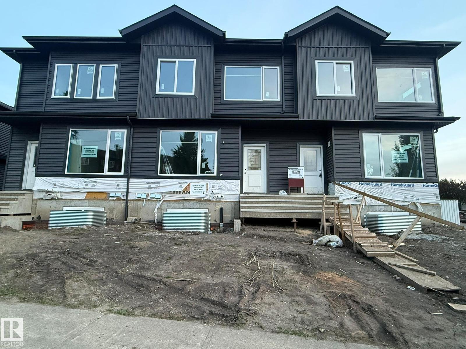 88 Grand Meadow Cr NW, Edmonton, Alberta  T6L 1A2 - Photo 2 - E4493674