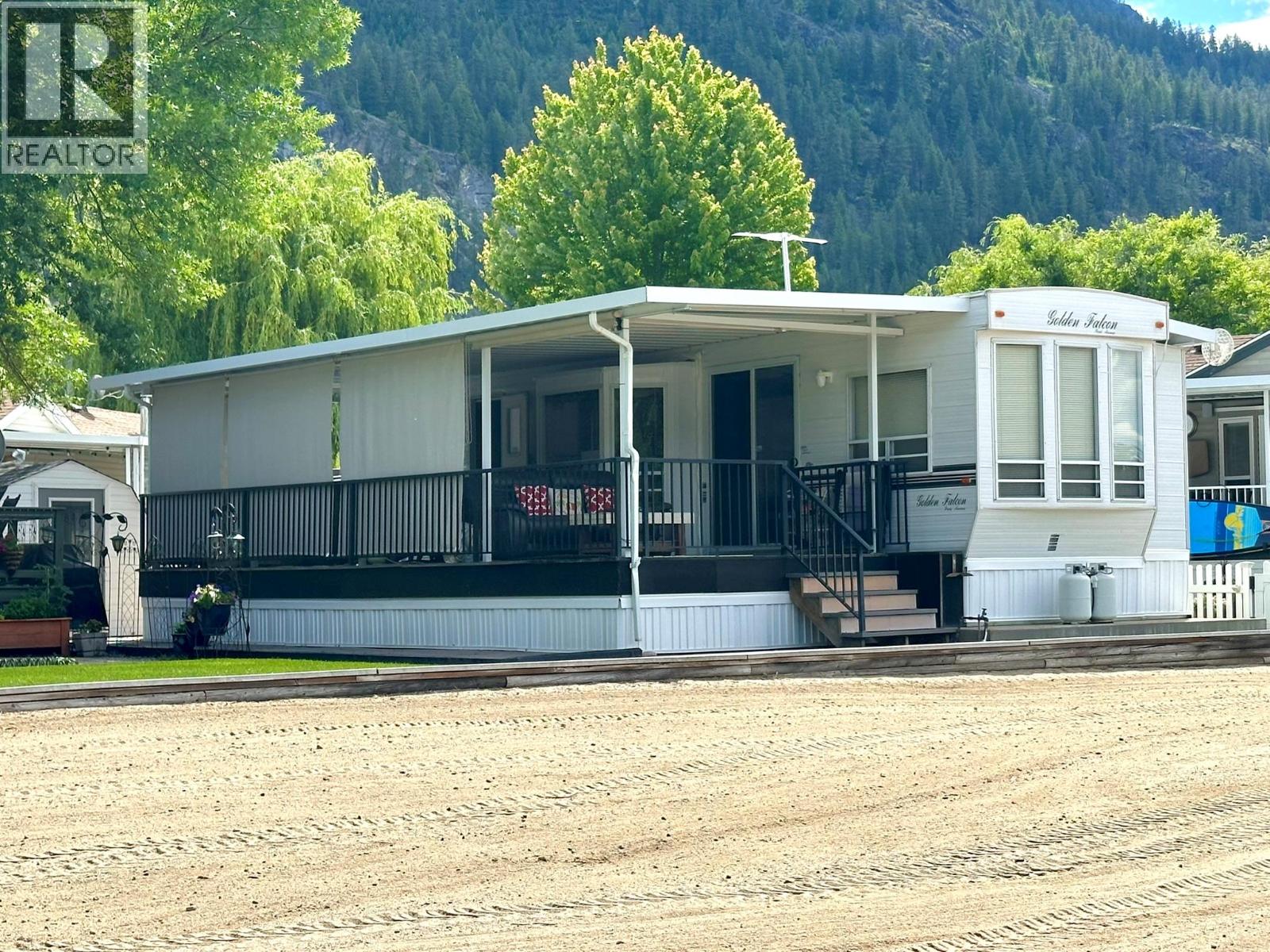 1835 Bakery Frontage Road Unit# 49c, Christina Lake, British Columbia  V0H 1E3 - Photo 3 - 10391312