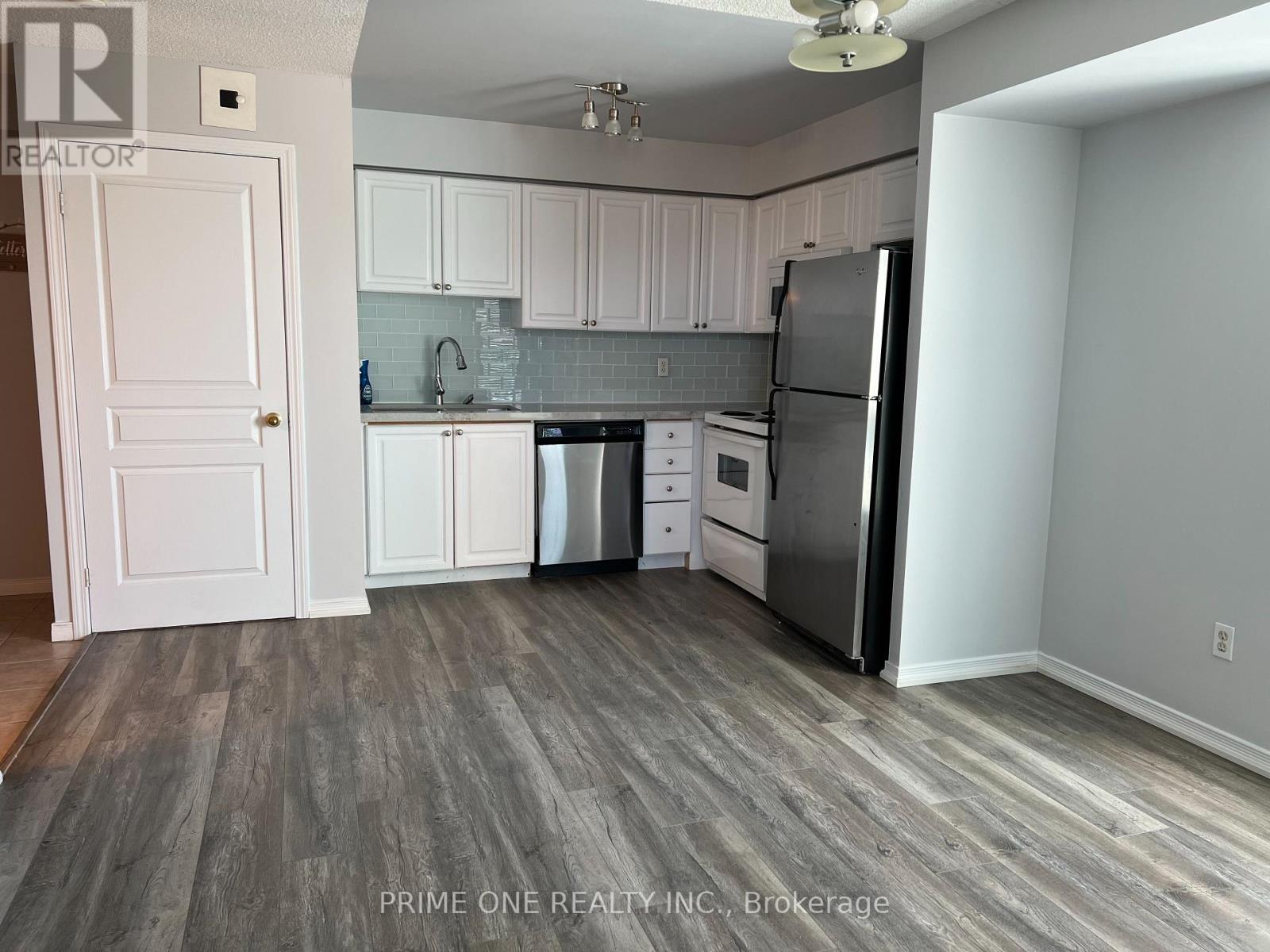 510 - 2545 Erin Centre Boulevard, Mississauga, Ontario  L5M 6Z9 - Photo 5 - W13442376