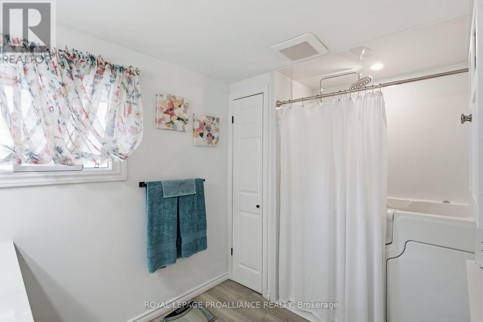 209 Helen Street S, Edwardsburgh/cardinal, Ontario  K0E 1E0 - Photo 14 - X13442386