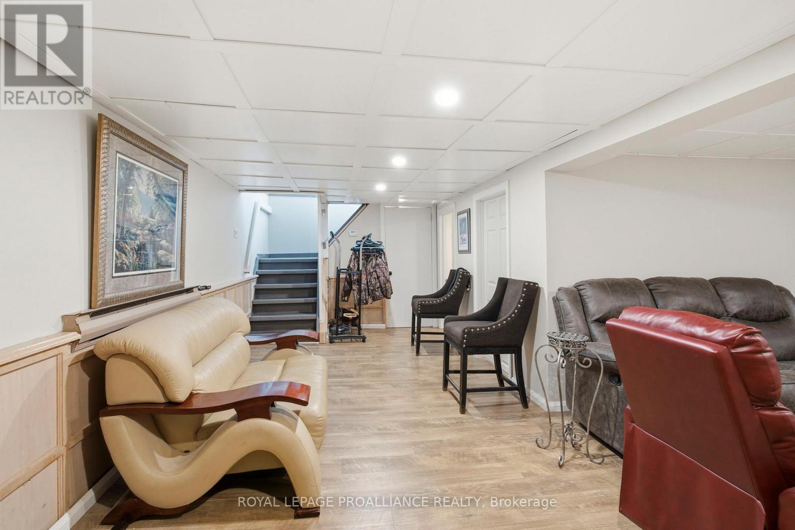 209 Helen Street S, Edwardsburgh/cardinal, Ontario  K0E 1E0 - Photo 22 - X13442386
