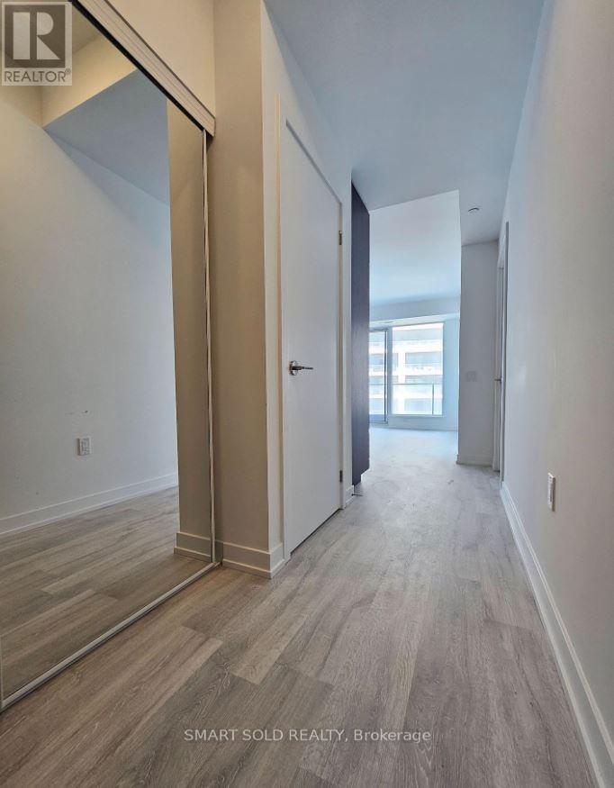 N2907 - 7 Golden Lion Heights, Toronto, Ontario  M2M 0C1 - Photo 2 - C13442392