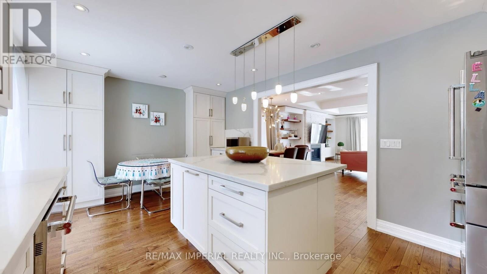 35 Waddington Crescent, Toronto, Ontario  M2J 2Z9 - Photo 11 - C13442398