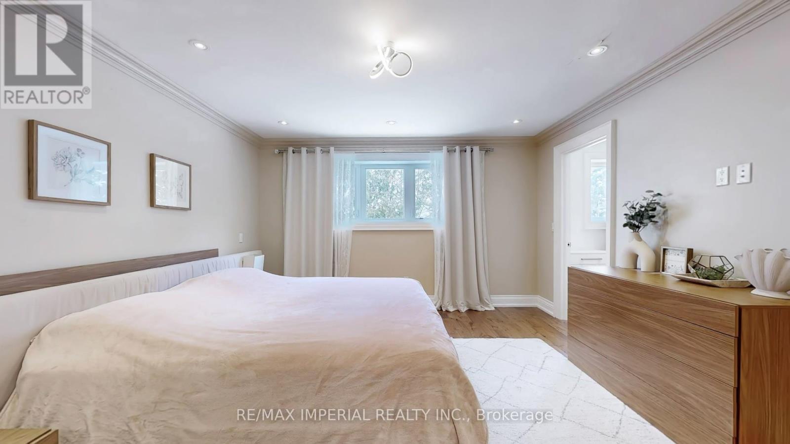 35 Waddington Crescent, Toronto, Ontario  M2J 2Z9 - Photo 21 - C13442398
