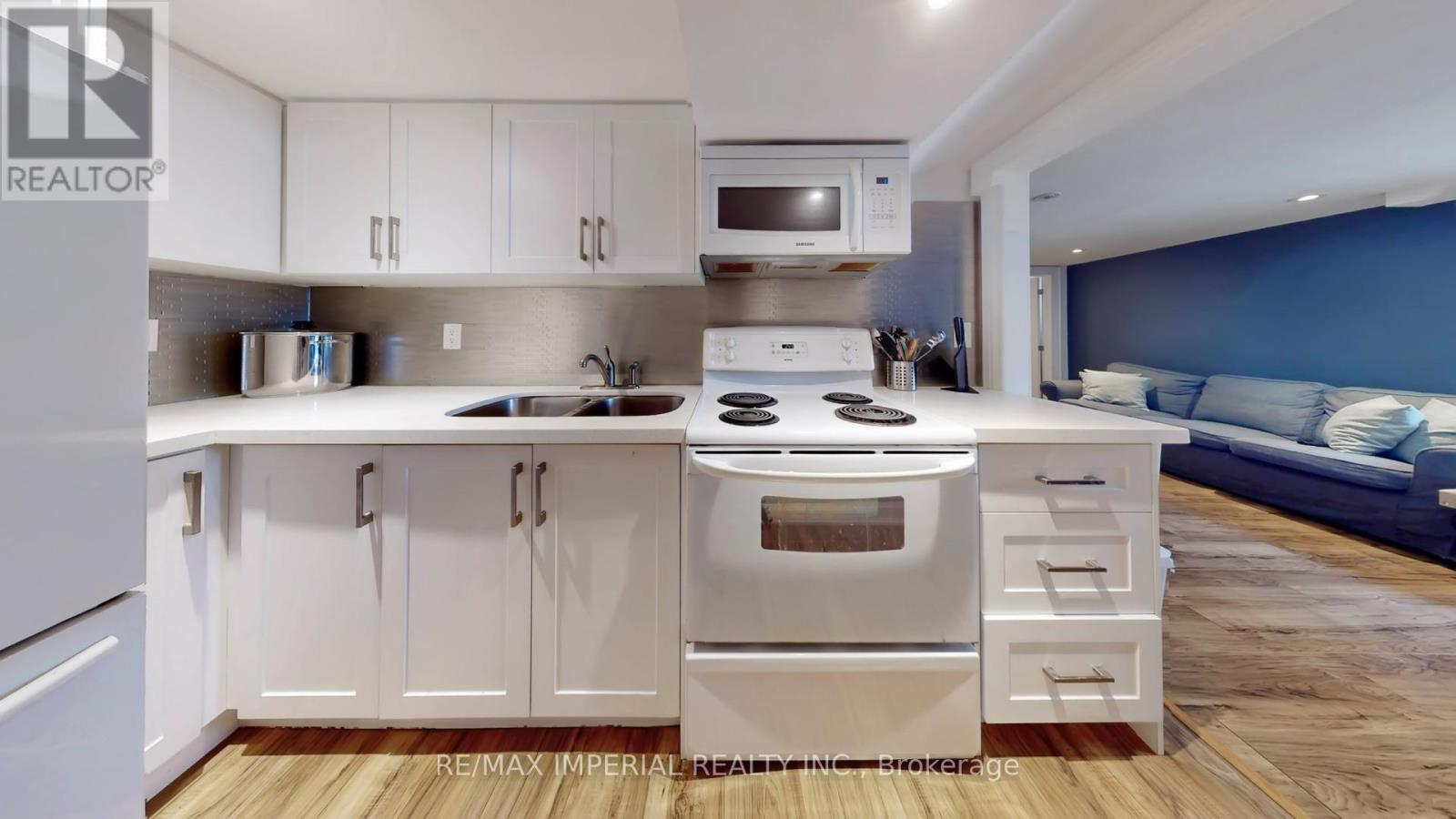 35 Waddington Crescent, Toronto, Ontario  M2J 2Z9 - Photo 34 - C13442398