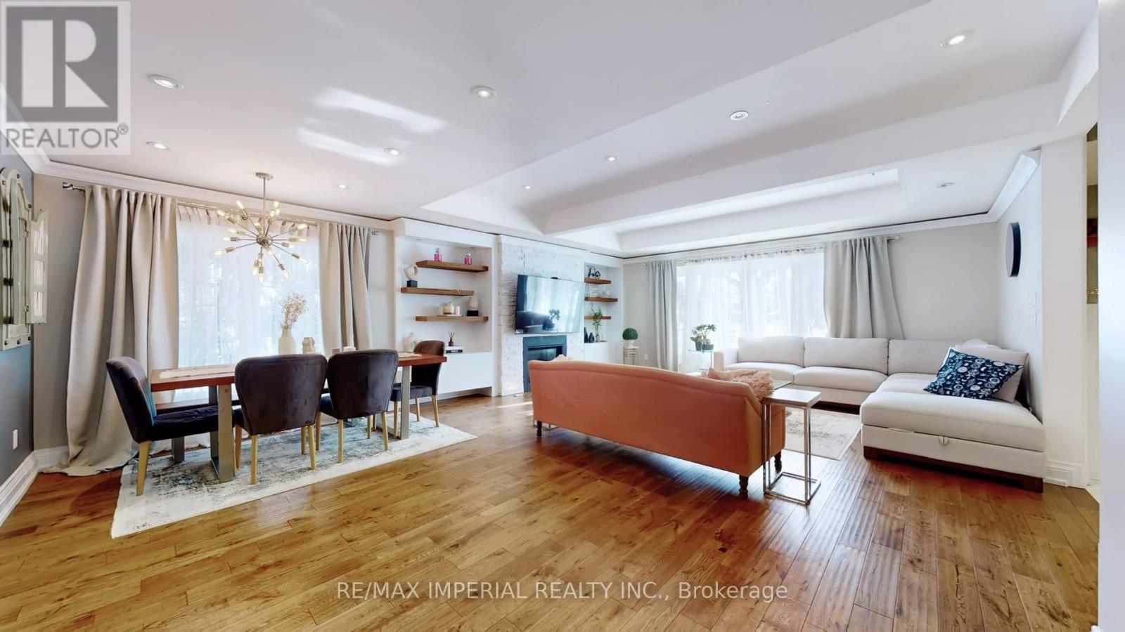 35 Waddington Crescent, Toronto, Ontario  M2J 2Z9 - Photo 7 - C13442398