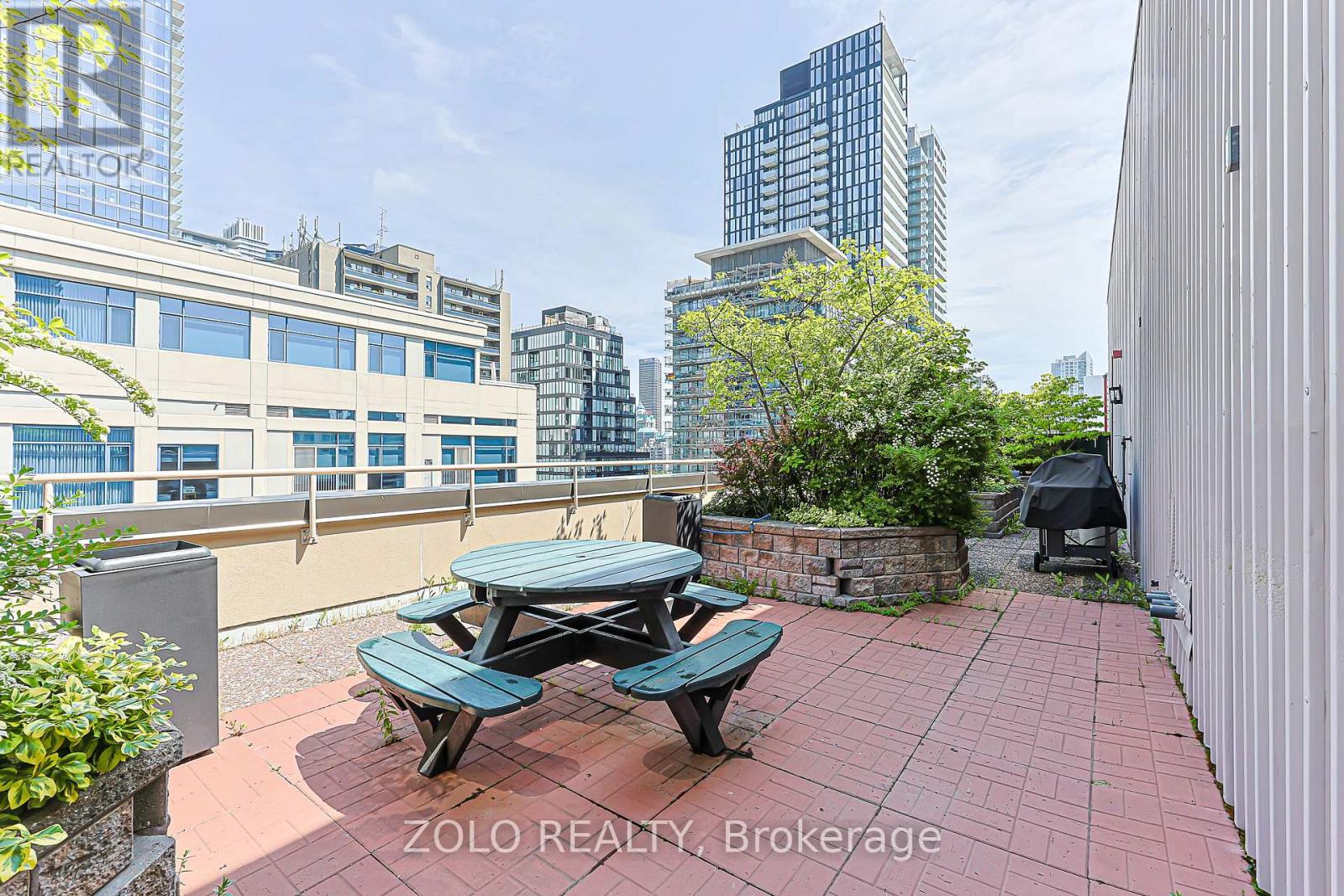 610 - 555 Yonge Street, Toronto, Ontario  M4Y 1Y7 - Photo 28 - C13442400