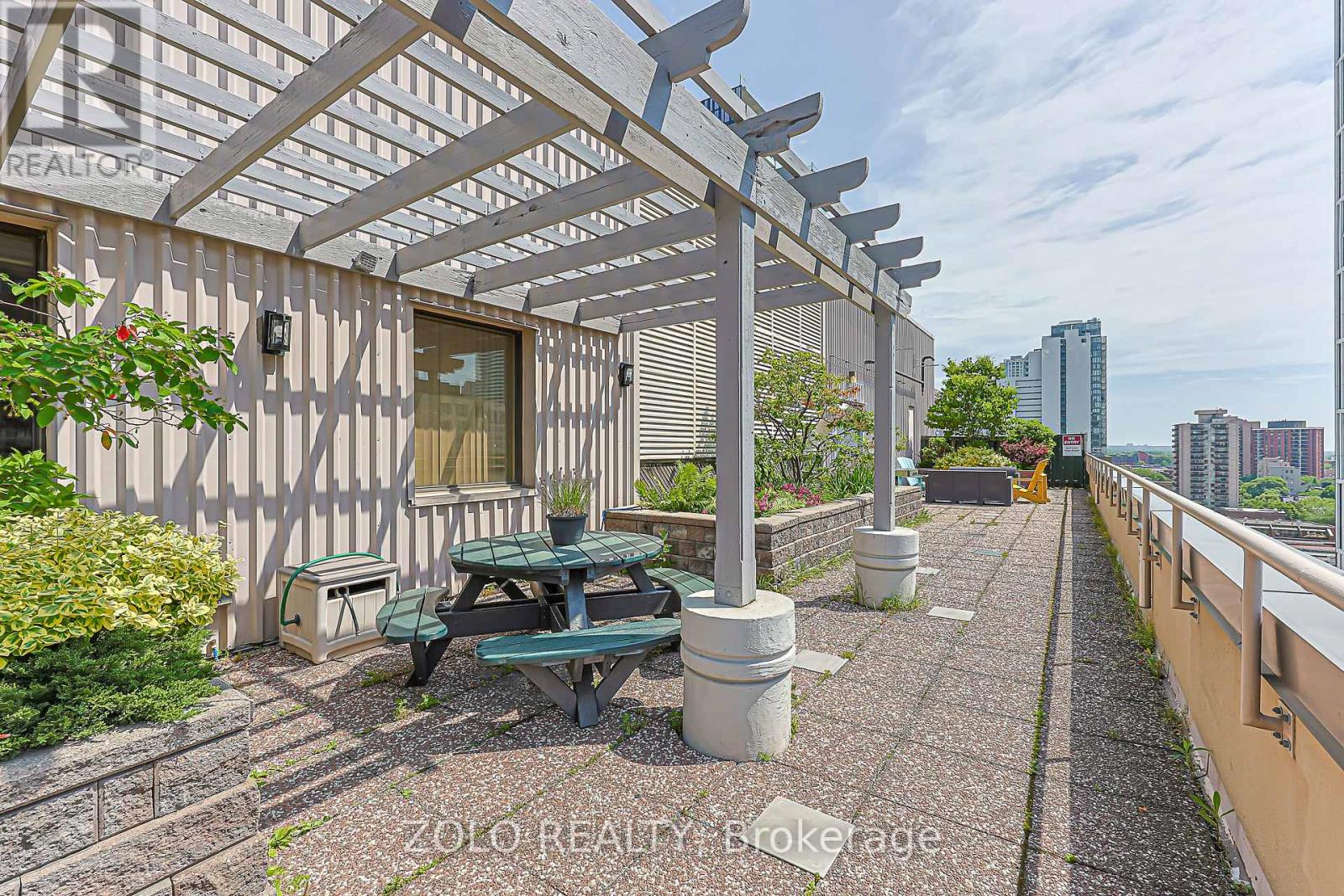 610 - 555 Yonge Street, Toronto, Ontario  M4Y 1Y7 - Photo 33 - C13442400