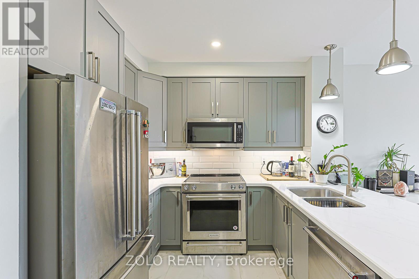 610 - 555 Yonge Street, Toronto, Ontario  M4Y 1Y7 - Photo 5 - C13442400
