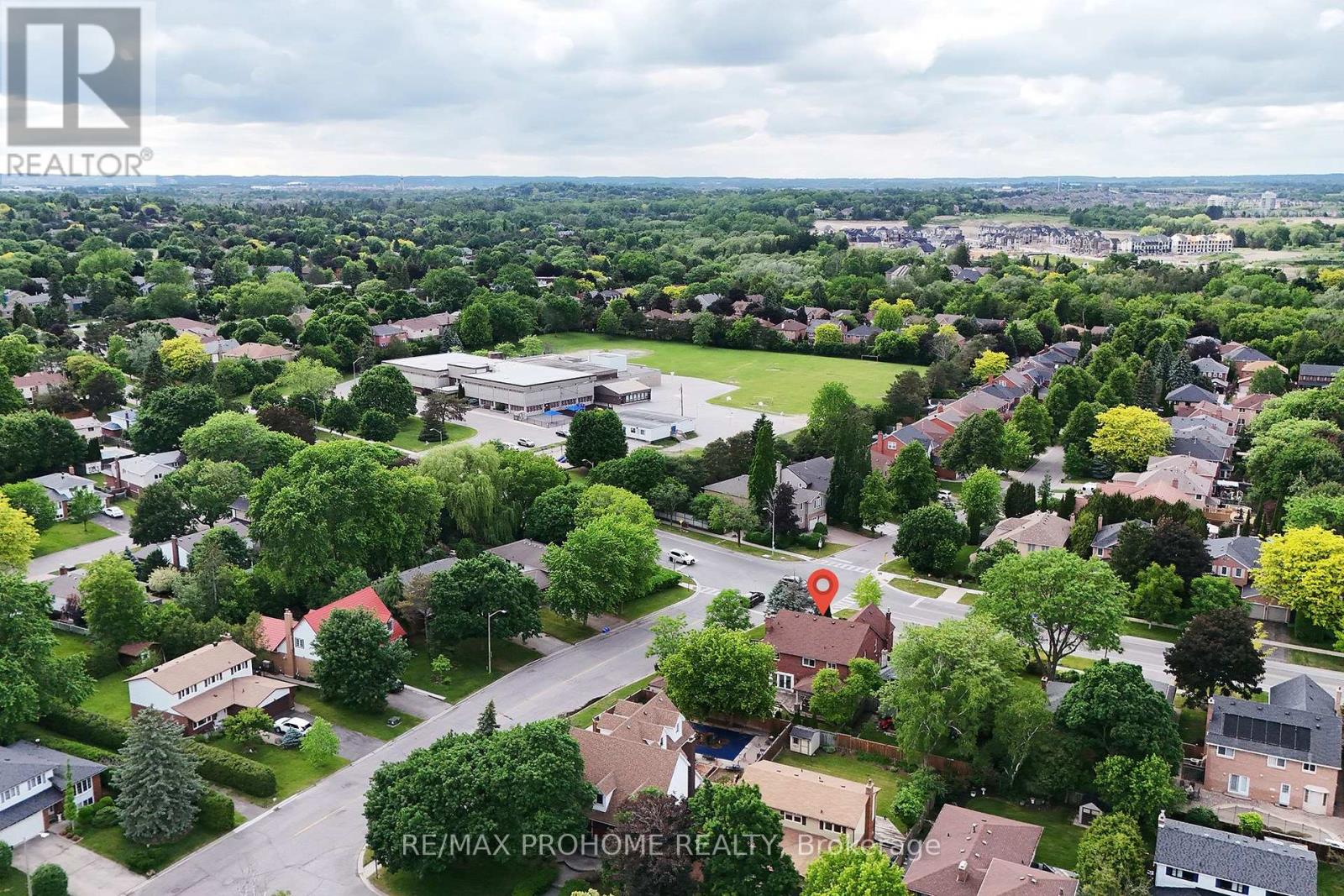 163 Carlton Road, Markham, Ontario  L3R 3L7 - Photo 2 - N13437142
