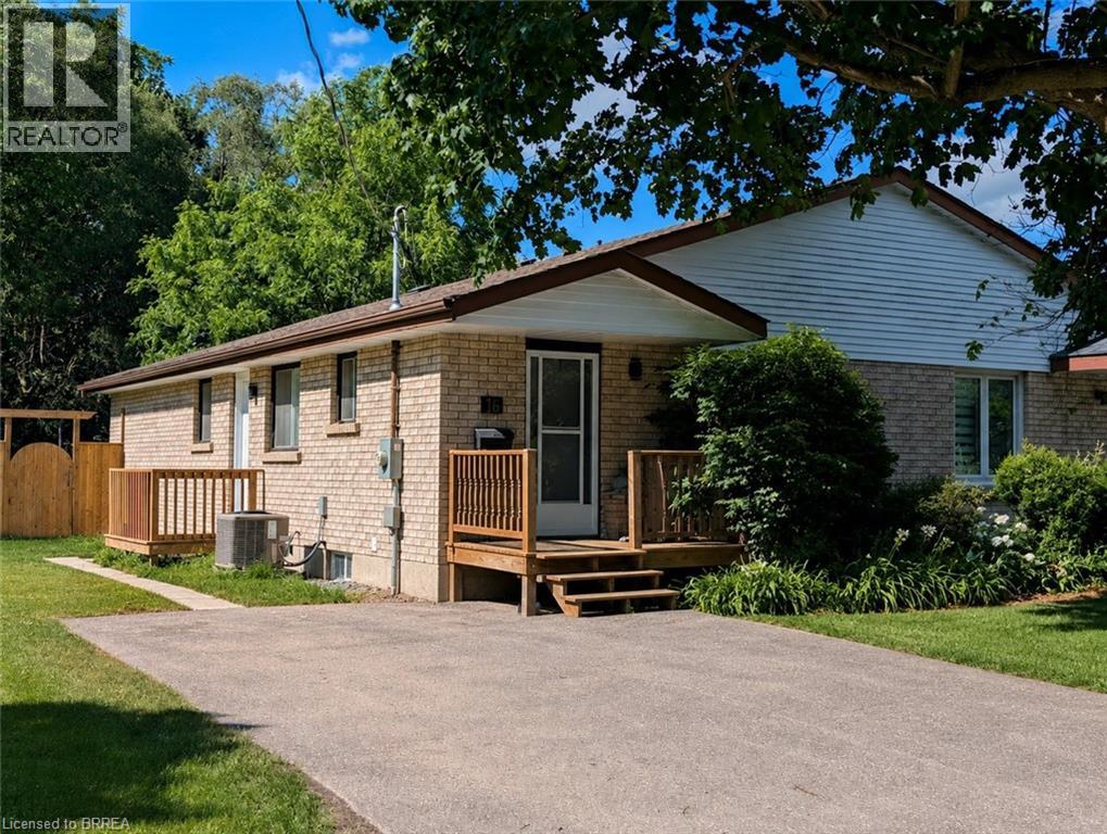 16 ANN Street Unit# Lower, Paris, Ontario