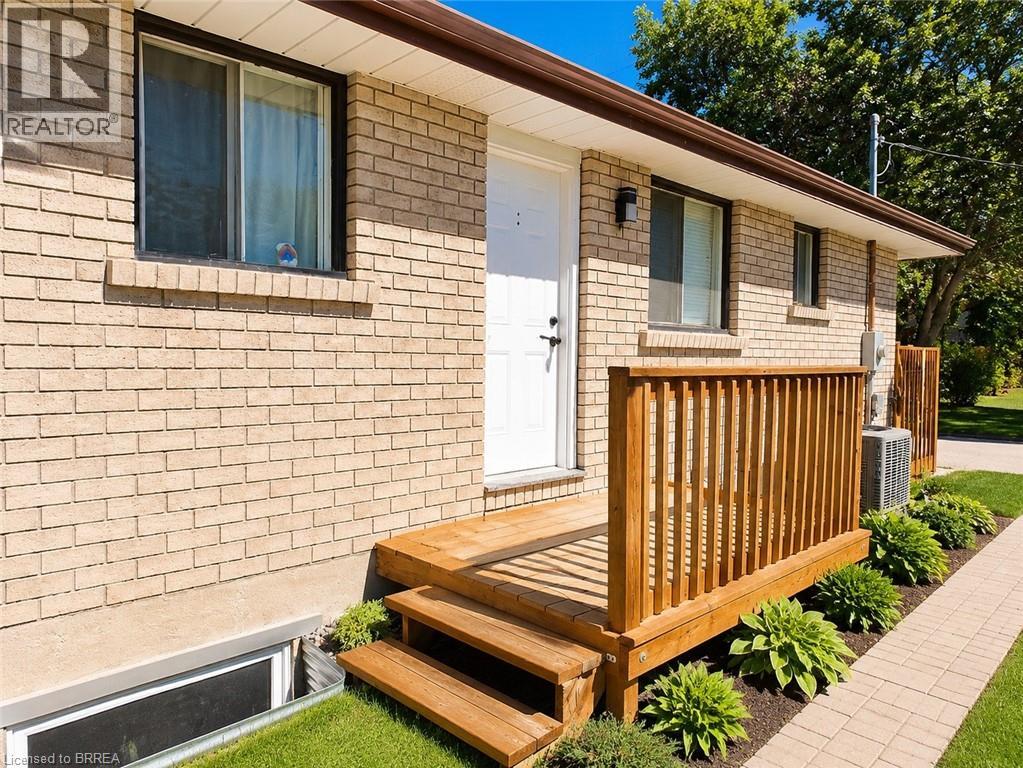 16 Ann Street Unit# Lower, Paris, Ontario  N3S 3V4 - Photo 2 - 40839615