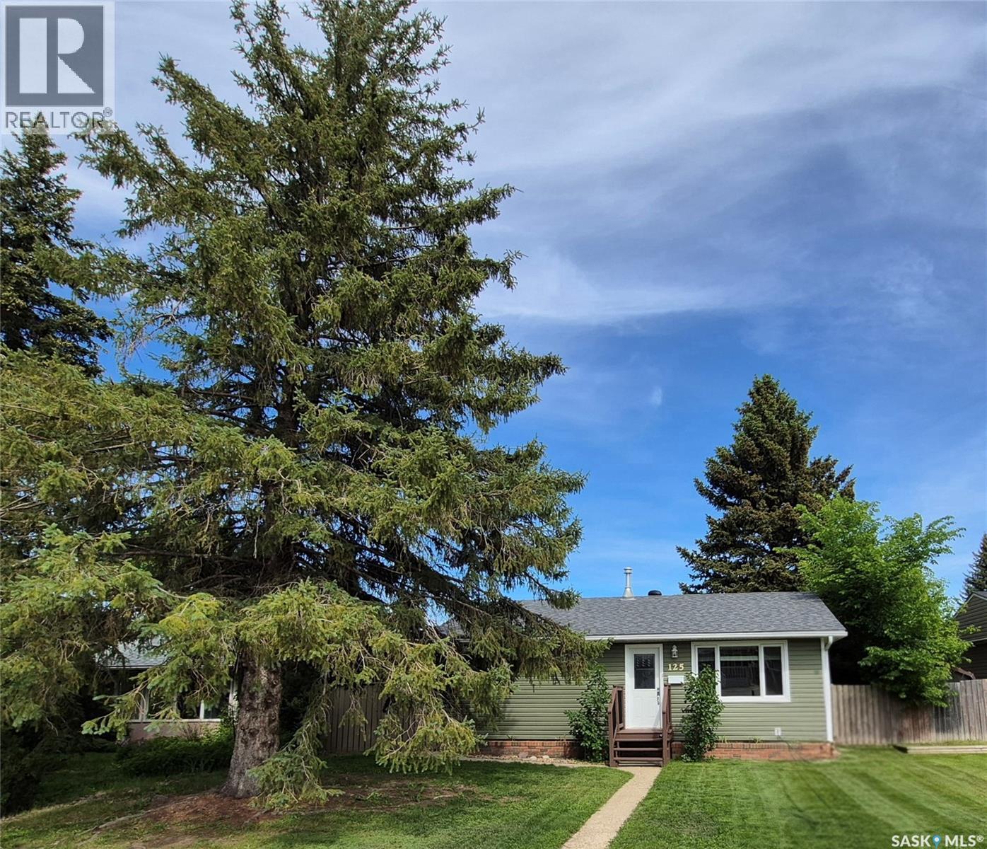 125 4th AVENUE SE, Swift Current, Saskatchewan