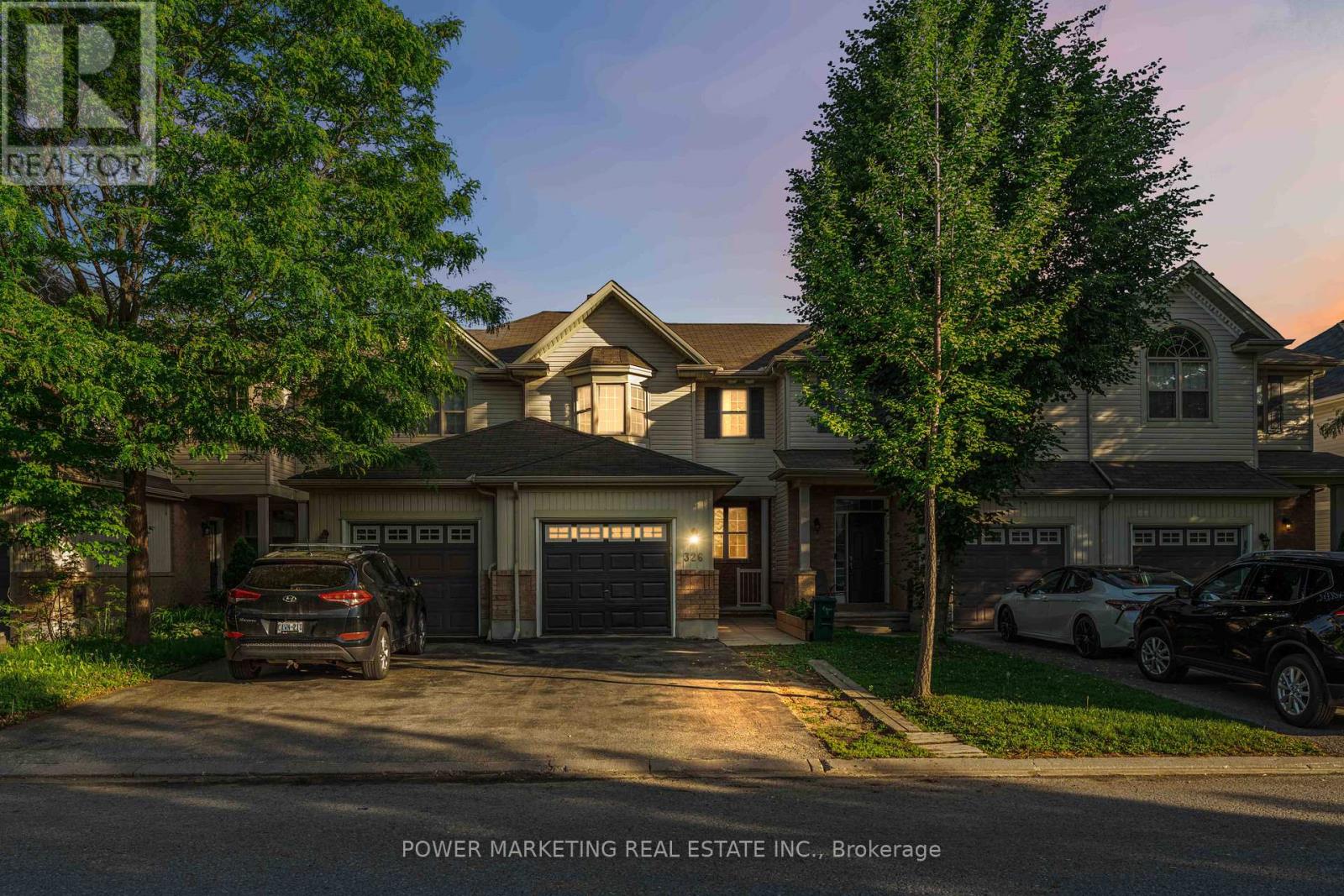 326 APPLECROSS CRESCENT, Ottawa, Ontario