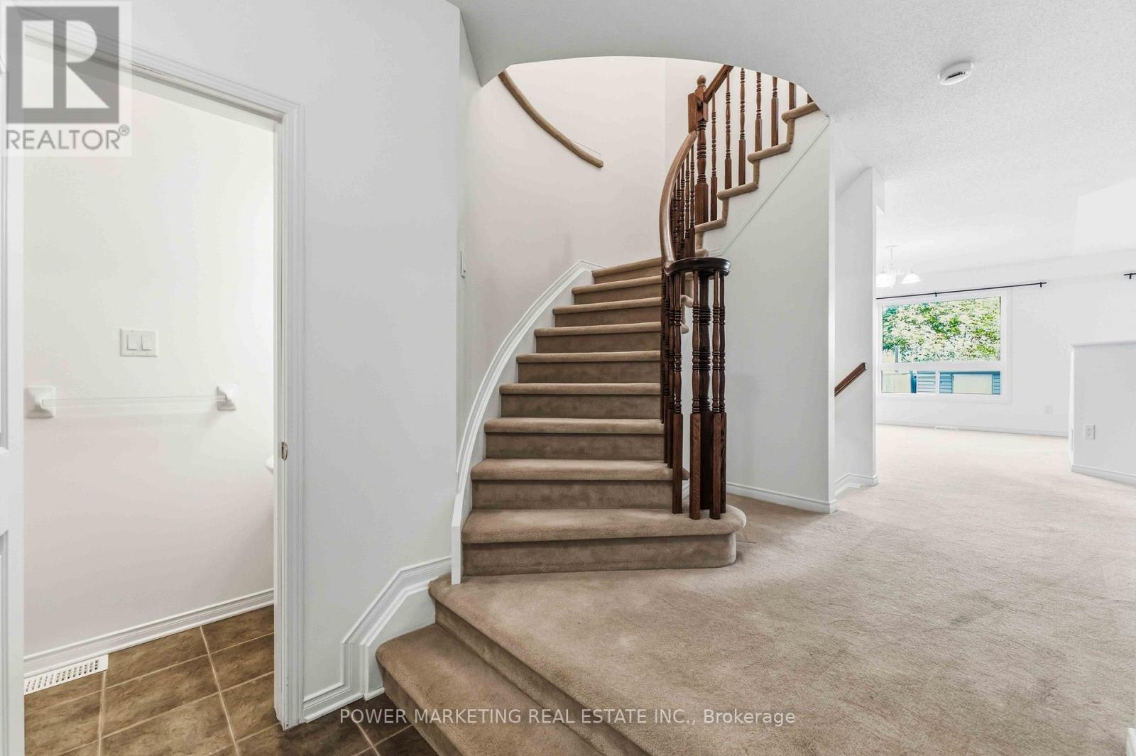 326 Applecross Crescent, Ottawa, Ontario  K2K 0C4 - Photo 6 - X13442430