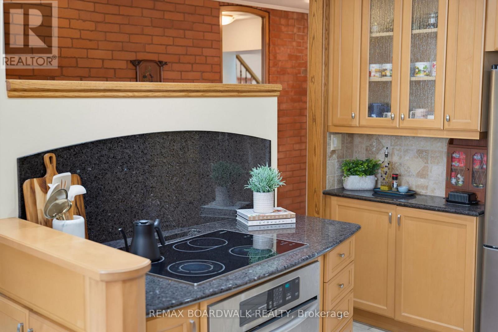B - 595 Besserer Street, Ottawa, Ontario  K1N 6C8 - Photo 6 - X13442432
