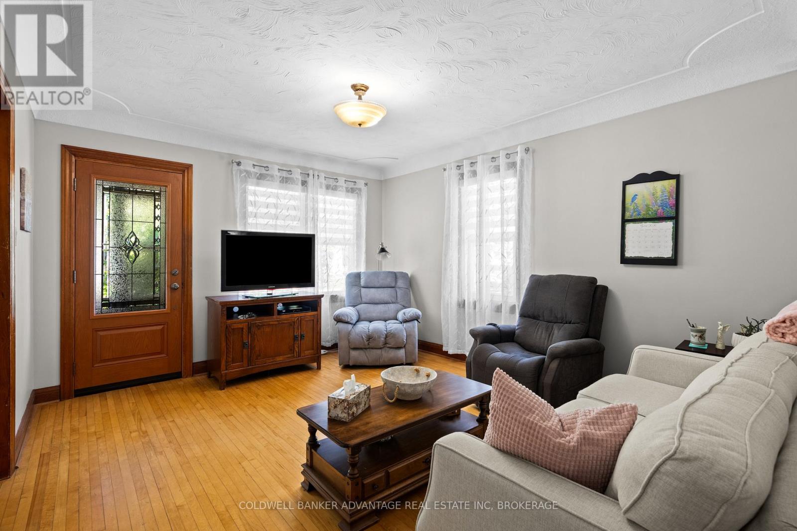 25 Lyons Avenue, Welland, Ontario  L3B 1L8 - Photo 10 - X13442452