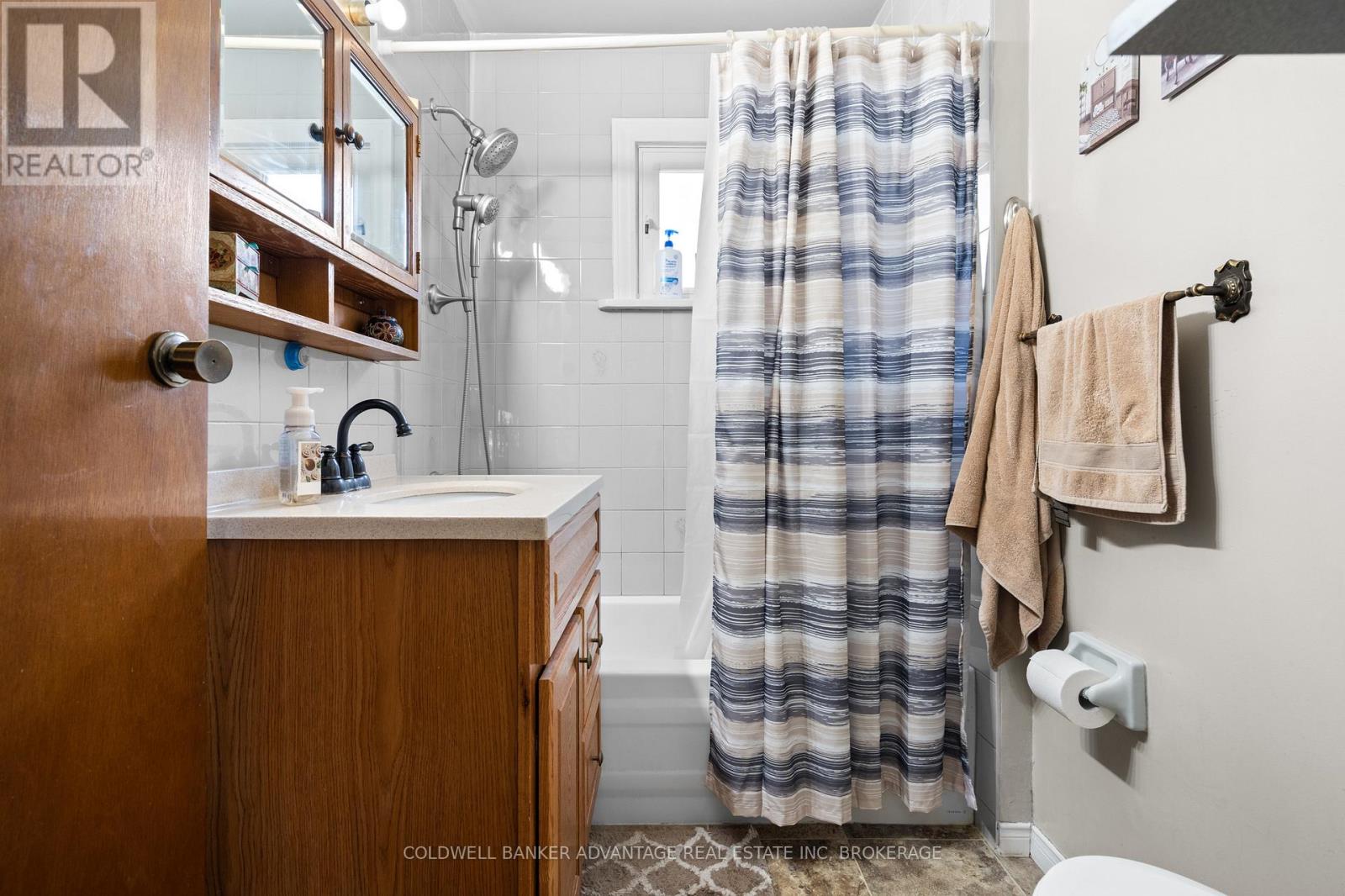 25 Lyons Avenue, Welland, Ontario  L3B 1L8 - Photo 15 - X13442452