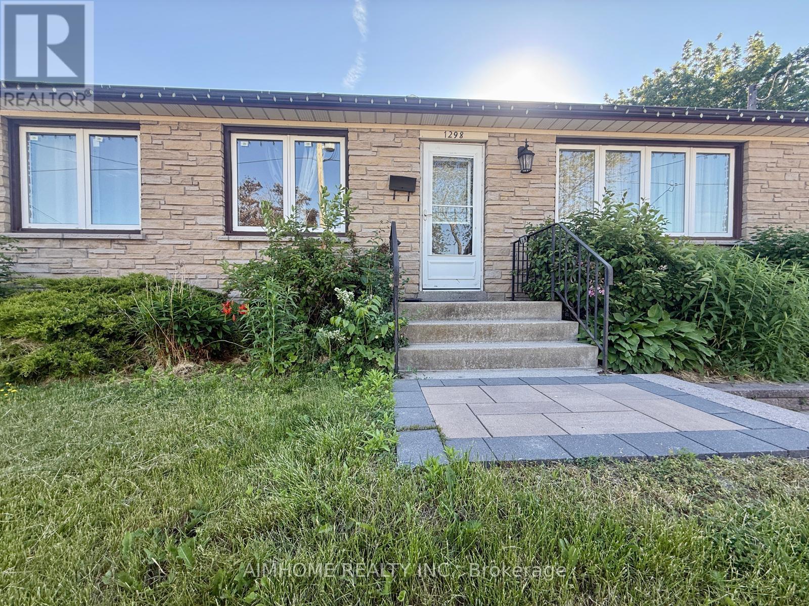 Main - 1298 Minden Street, Oshawa, Ontario  L1J 3R4 - Photo 2 - E13442440