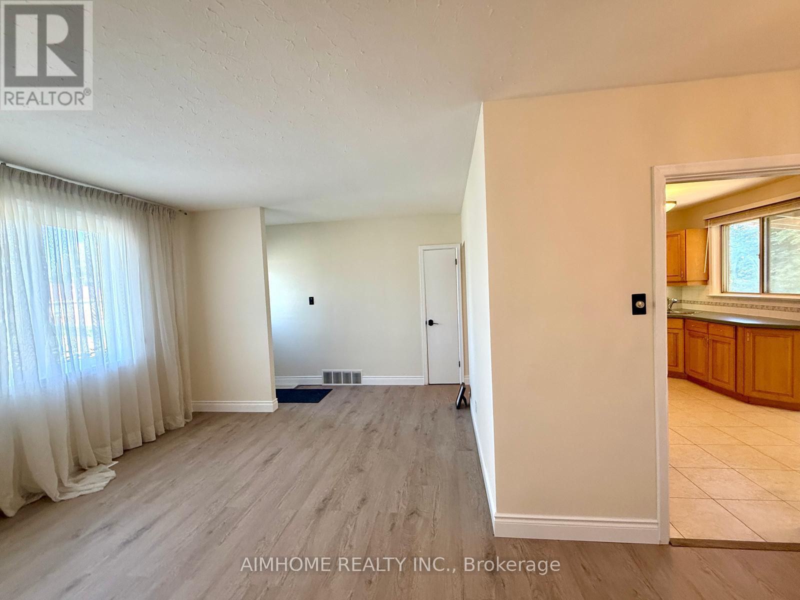 Main - 1298 Minden Street, Oshawa, Ontario  L1J 3R4 - Photo 4 - E13442440